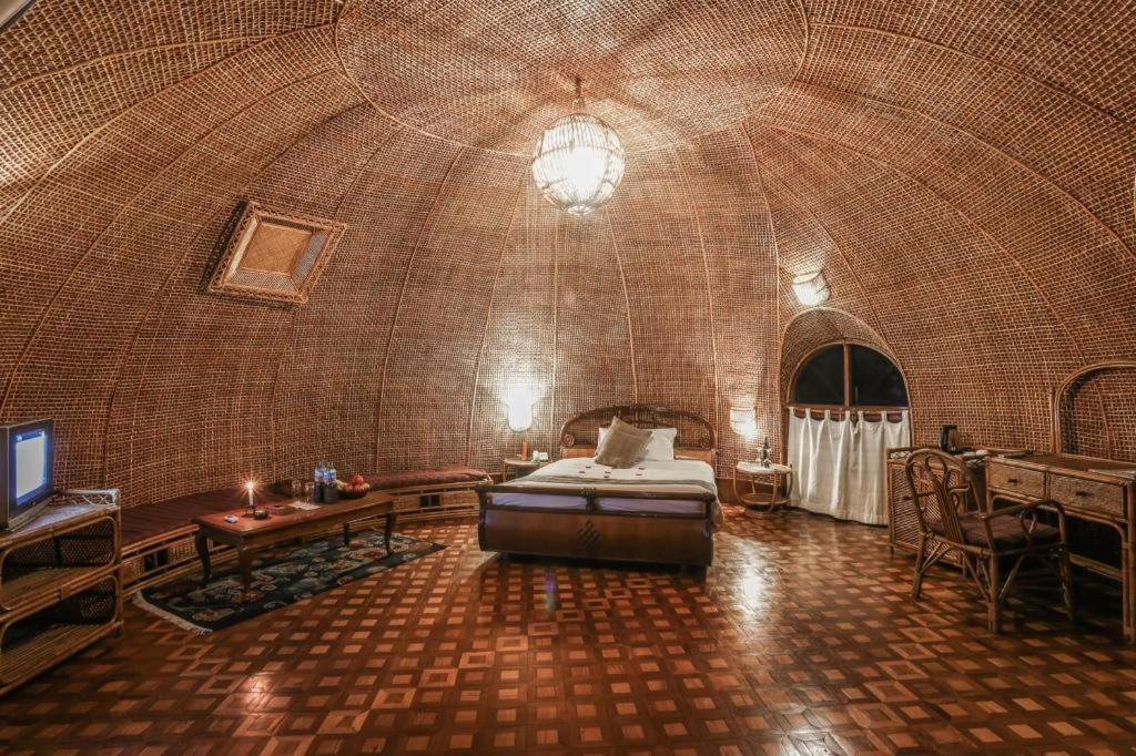 Grand Norling Hotel'S Resort Catmandu Exterior foto